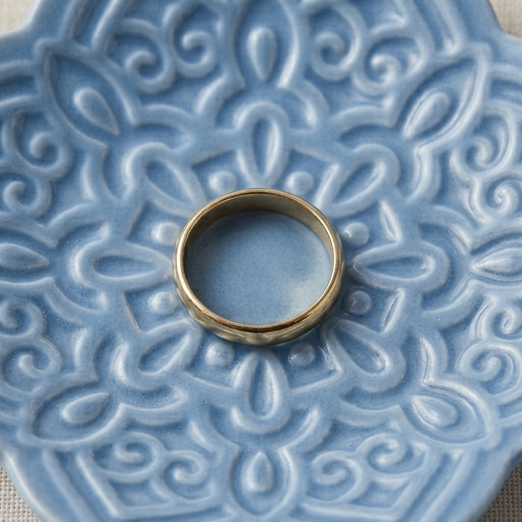 Sky Bloom Ceramic Ring Holder
