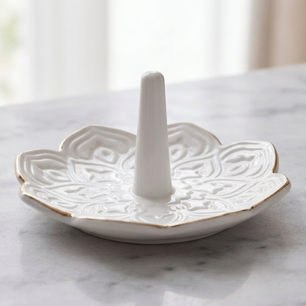 White Bloom Ceramic Ring Holder